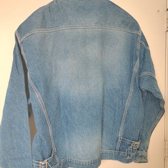 Guess vintage denim jacket size XL, 100% cotton.Perfect condition. - Picture 6 of 9